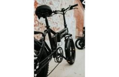 ES Master 250WATT Rock Wheel II Fatbike Glossy Black 11 ES Master 250WATT Rock Wheel II Fatbike Glossy Black -Fiets Serie Winkel img 9053 560x840 1